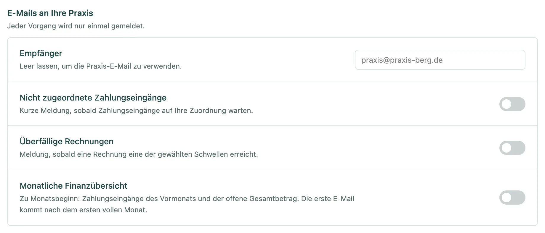 E-Mails an Ihre Praxis mit Empfänger und drei Schaltern